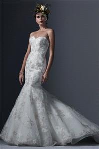 https://www.queenose.com/sottero-and-midgley/2447-sottero-and-midgley-style-torrence.html