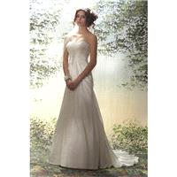 https://www.queenose.com/marys-bridal-moda-bella/919-style-3y221.html