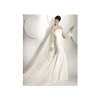 2017 Elegant Strapless A-line Chiffon with Lace Sweep Train Wedding Dress In Canada Wedding Dress Pr