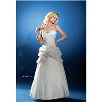 Nana Couture, NC 1805 - Superbes robes de mariée pas cher | Robes En solde | Divers Robes de mariage